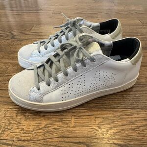 P448 John Women’s Leather with sparkle detail